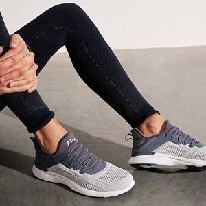 APL Women's TechLoom Tracer